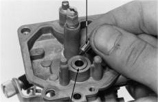 Remove the following: Screws Float chamber ROD DIAPHRAGM SCREW Float pin Float Float valve