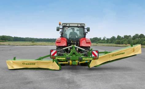 95 m (9'8") transport height Everything is possible Raise both mowers
