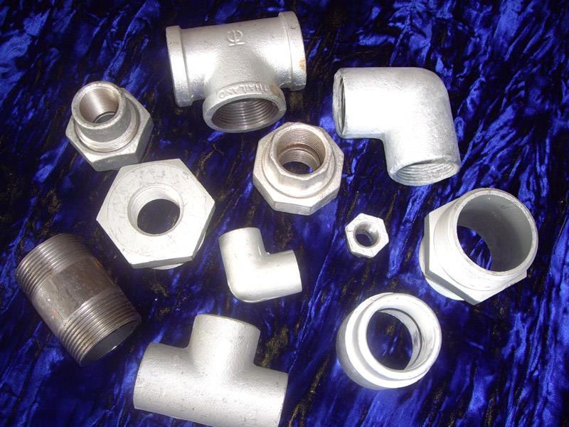 WROUGHT STEEL / MALLEABLE IRON Malleable Iron fittings to ASTM A197 150lb and 300lb NPT and