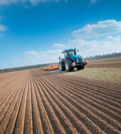 SIMPLICITY: TYPICALLY NEW HOLLAND The best solutions are always the simplest. The ECOBlue HI-eSCR system alone is used for products developing above 120hp(CV). One solution.