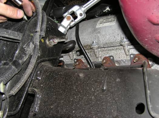 Use precautions to insure no dirt or debris gets into the open hole to the oil pan.