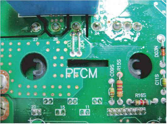 Display code Title Cause of error Check point & rmal condition 27 AC Input Instant over Current Error Inverter PCB input current is over100a(peak) for 2us 1.