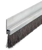 Specials Strip brushes Strip Brushes with horse hair filling 8,8 TH 25,0 T 9,2 Strip brushes incl.