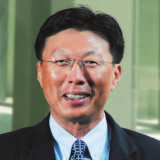 BANGKIT MENGATASI CABARAN LAPORAN TAHUNAN 09 En Tan, dilahirkan pada Jun 1958, telah dilantik sebagai Pengarah Silih Ganti kepada En Soo Heng Chin pada 1 September 2005.