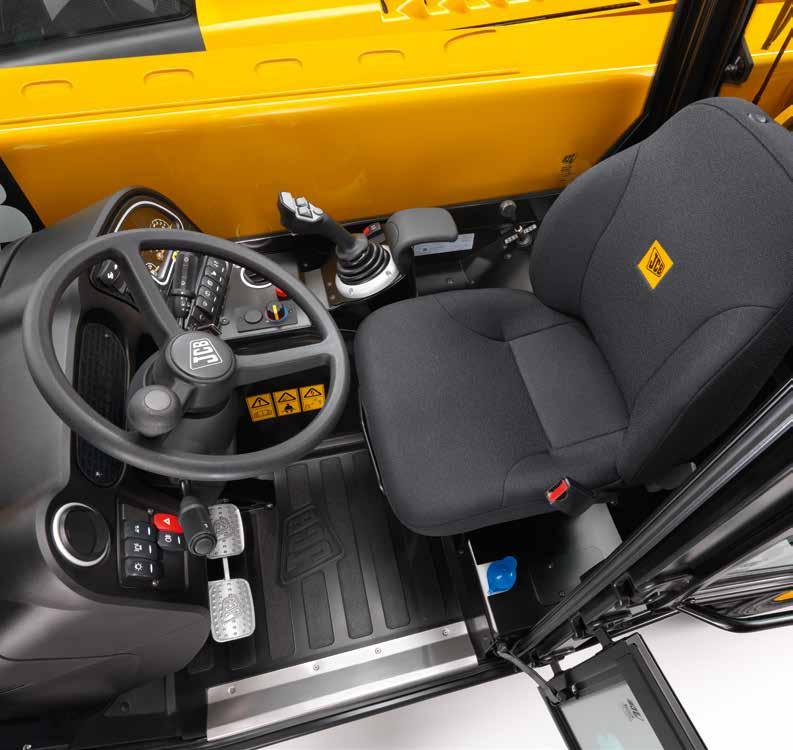 COMFORT AND EASE OF USE 6 Controlling a JCB 505-20 TC is comfortable, precise and smooth: there are single lever electro servo controls with proportional auxiliaries.