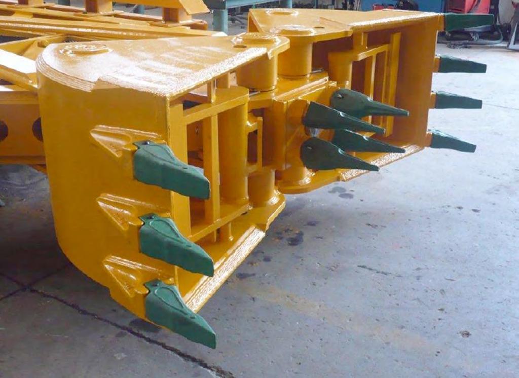 grabs BDH series fully hydraulic grabs suitable for applications to hydraulic cranes or with separate power packs Grabs can be supplied with rectangular or semi-circular jaws and guides