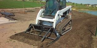 Grapple also fits C/I and low-profile buckets. Grapple bucket or grapple fork.