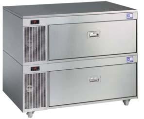 VCS2 - Side 2 Drawer 8 x 1/1 GN (100 deep) 1100W x 700D mm Configuration Options Dimension drawings and CAD files available on request VCS 2 / C W 96 mm 10 mm 900 mm 4,090 VCS 2 / R W