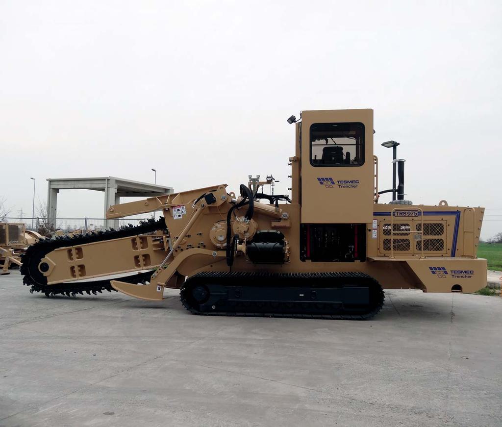 975 CS MID-SIZE CHAINSAW TRENCHER CONCEIVED FOR ROCK EXCAVATION FOR UTILITIES PROJECTS SUCH AS FIBER OPTIC,