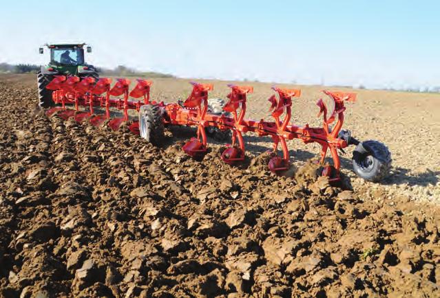 CHALLENGER KUHN'S SOLUTION FOR HIGH HORSEPOWER TRACTORS The Challenger is without a doubt, the plow for high horsepower tractors and extremely diffi cult working conditions.