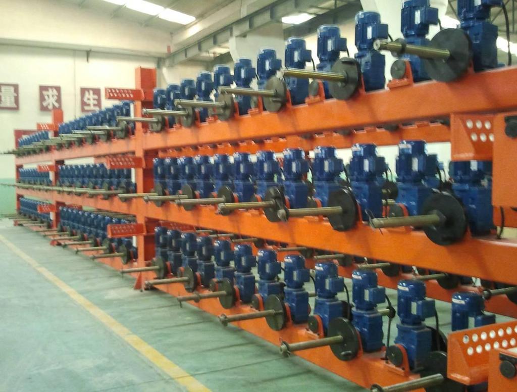 2. Tension station The tension station consists of clamping, tension moving, tension cylinder, pull-back cylinder, pulley group and hydraulic system etc.