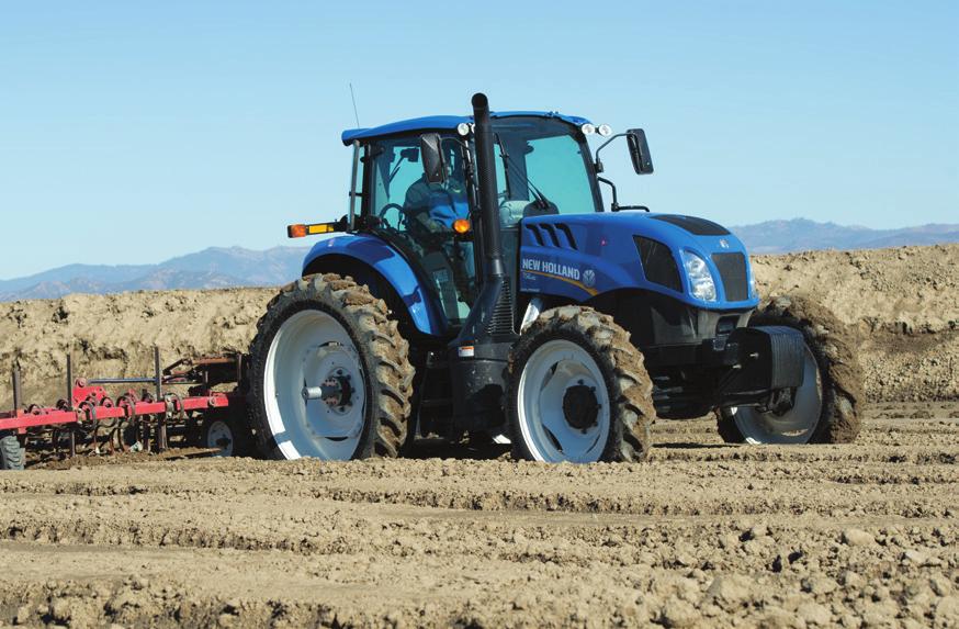 04 OPERATOR COMFORT AND PRODUCTIVITY More comfort. Better visibility. Operating ease and superior visibility are part of the TS6 tractor design.