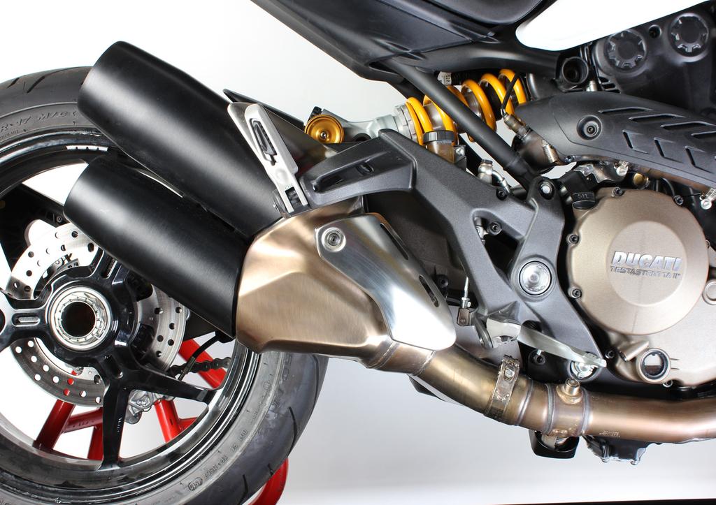www.akrapovic.com REMOVAL OF STOCK EXHAUST SYSTEM: 1. 2.