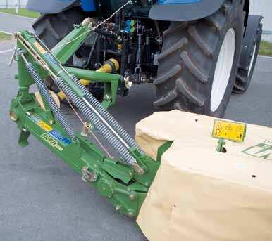 transfer of power from the tractor down to the cutterbar discs even in diffcult conditions.