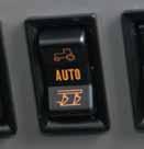 SMISSION HIFT WITH AUTO-MODE) Auto-Mode switch Auto-Mode sensitivity adjustment dial Auto-Mode Our