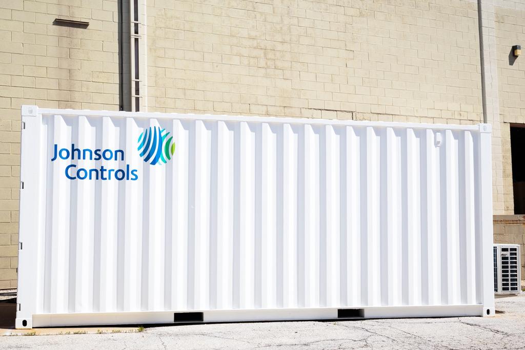 Introduction The L2000 Distributed Energy Storage System, as shown in Figure 1, is a complete and scalable, battery based energy storage system from Johnson Controls, the global leader in batteries