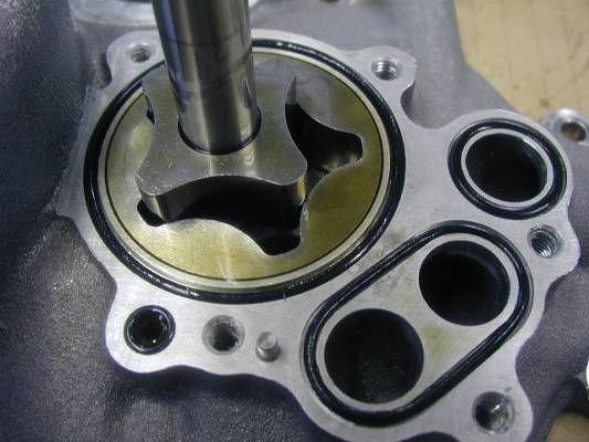 4.9. Oil pump Attach inner feed rotor Assy