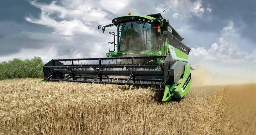 34-35 COMBINE HARVESTERS C6000 SERIES 6205-6205 TS The VARICROP cutter bar for maximum versatility and performance. Commander Cab EVO with premium operating comfort. Grain tank volume 7000 liters.