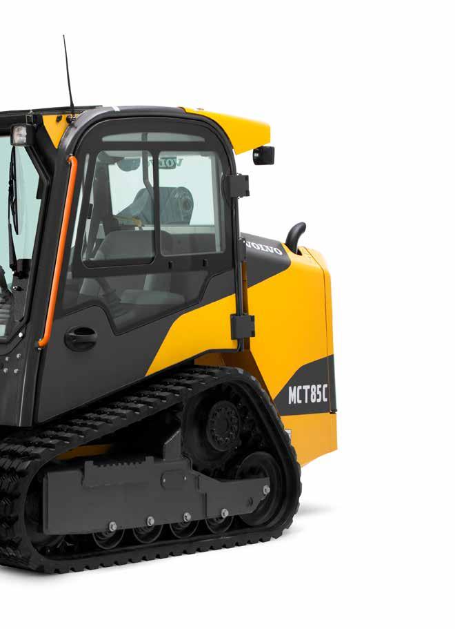 See more, do more Boost productivity with 270º of visibility provided by the curved single loader arm, large top window and narrow cab pillars.