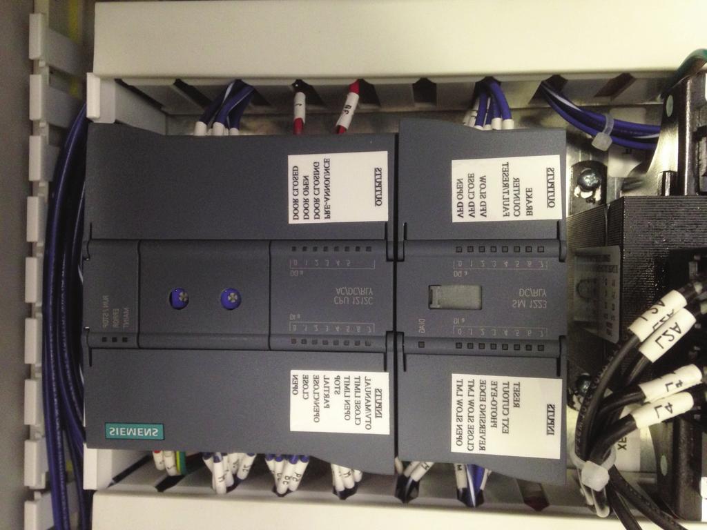 INSTALLATION 109LP Direct Drive Electrical Controls Continued Control box contains HIGH VOLTAGE! The following procedures should be performed by qualified electrical personnel only.