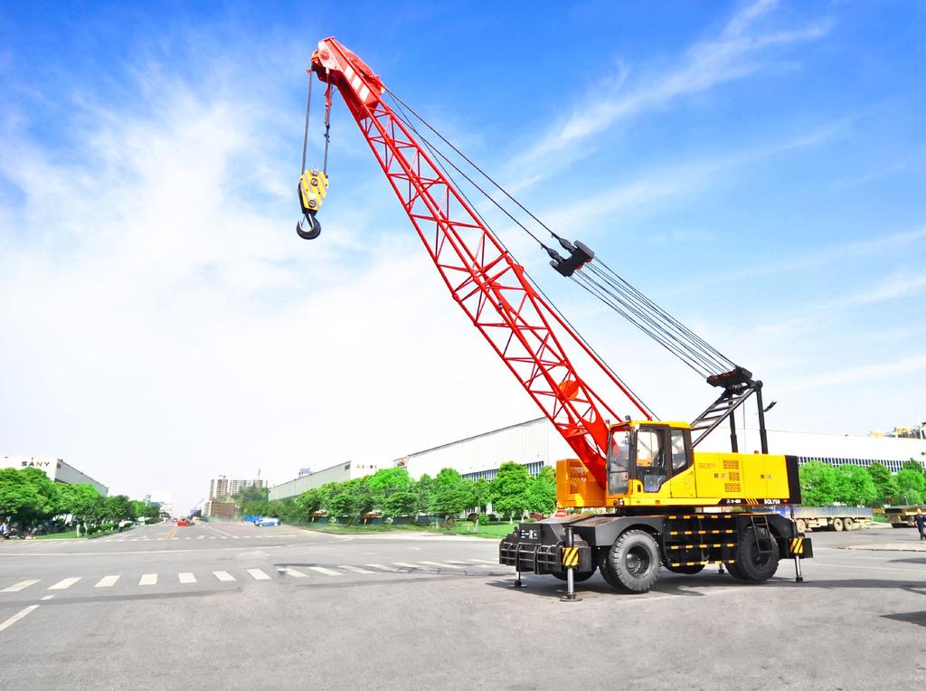 7 / 8 SANY PORT TYRE CRANE ENERGY-SAVING 1 Closed Hydraulic System technology Cargo descent, the engine is only idling, reduce energy demand.