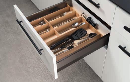 989 >>NL500 mm >>width adjustable >>material: beech, stainless steel Cutlery insert for cabinet width 300 400 mm for