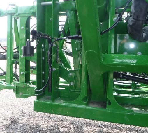 6.6 Main Lift Sensor Installation Figure 10: Main Lift Bracket Assembly 1. The main lift bracket should position the sensor approximately in the center of the sprayer, forward of the boom.