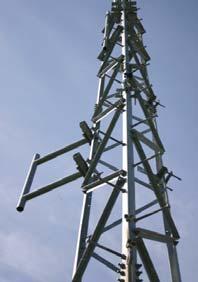 Trylon Also Offers The SuperTitan KD is a modular tower that can be built up to 57.9 meters high. Consis ng of 21 standard sec ons, each 3.