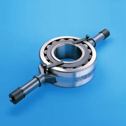 SKF develops and markets maintenance tools, lubricants and lubricators to optimize mounting, dismounting and lubrication of bearings.