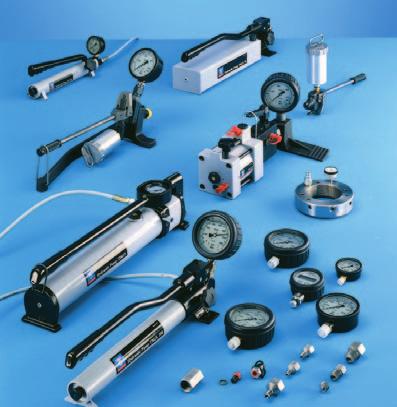 Hydraulic pumps and oil injectors SKF hand-operated hydraulic pumps can develop pressures up to 150 MPa.