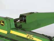 An optional hydraulic cutterbar angle tilt adjustment on the 700