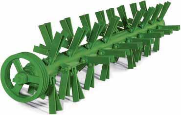 And John Deere impellers are individually balanced to eliminate vibration. John Deere steel tines are stronger than plastic giving you better crop pick-up and faster field speeds.