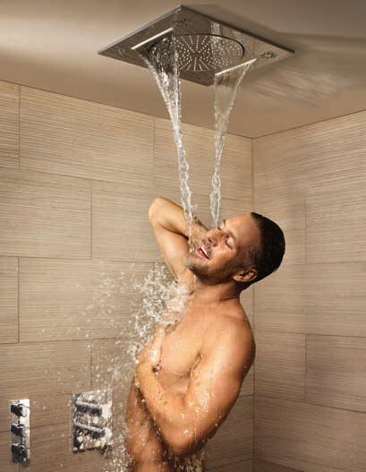 GRoHE SPA HEAD SHoWERS RaINSHOWER F-SERIES The Rainshower F-Series Multi Spray 15 adds a whole new dimension of customization to private spas.