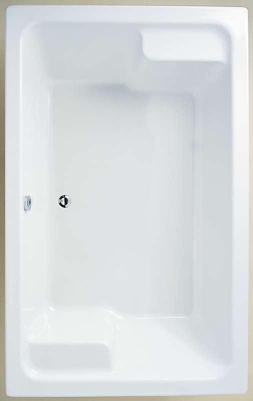 Grenada Large Bath Dimensions 1920 x 1200mm The beauty and practicality of the Grenada bath makes Whirlpool System 18 See page 78 for details it perfect for serious bathers.