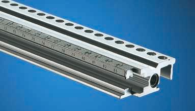 Stainless steel Usable For upper / lower horizontal rail 40 1 3684974 84 1 3684808 84 3684246 When dividing 6U into 2 x 3U, between two horizontal rails 84 1