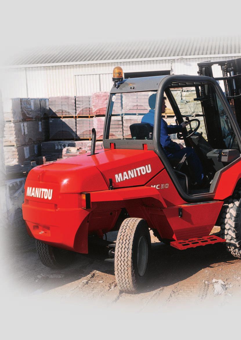 MC 30: A reliable, productive yard truck Specially designed for outdoor handling applications, the MC 30 makes managing your storage area easier.