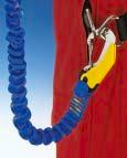 Tethers 6 Wichard tethers, whether featuring standard or double action safety hooks, comply with European standard EN 09 (except 70).