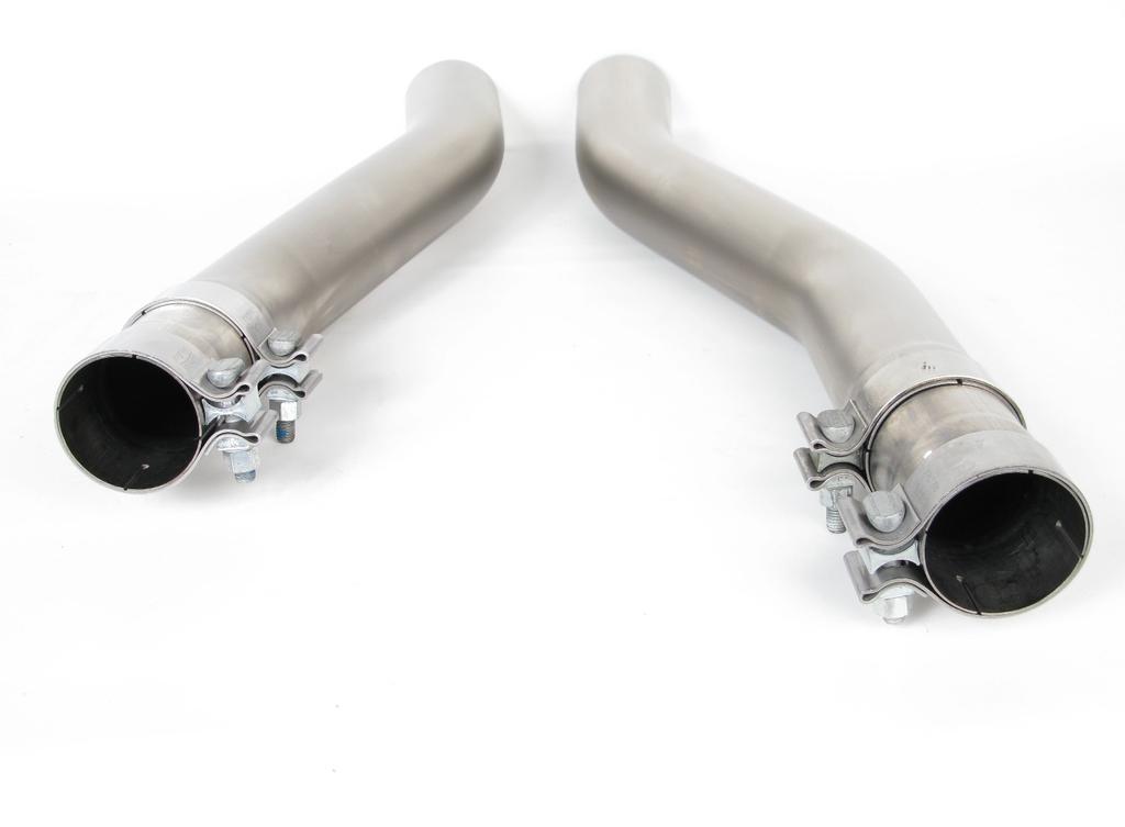2. Correctly assemble the adapters and clamps onto the muffler link pipes (F 08, 09).
