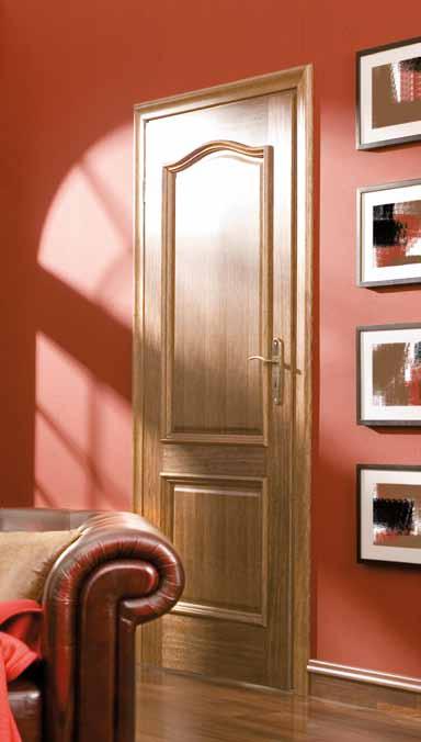 INTERSOLID INTERSOLID soft TECHNICAL SPECIFICATION LEAF STRUCTURE rebated system a wooden laminated rail and stile set, milled panel rails, stiles and panels HARDWARE a single-point mortise lock,