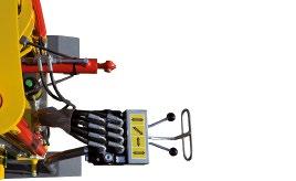 For controls with electro-proportional joystick an additional regulating valve is mounted on the Forklift.