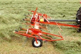 pitch angle is used to effectively separate and turn crop to allow for