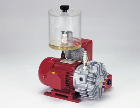 Vacuum pumps VTLP 5 and 10 with oil loss lubrification These vacuum pumps have a suction capacity of 5 and 10 cum/h.