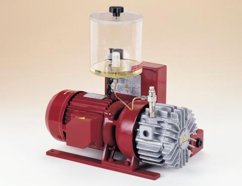 Vacuum pumps VTLP 10/F, 15/F, 20/F with oil loss lubrication These vacuum pumps have a suction capacity of 10, 15 and 20 cum/h.