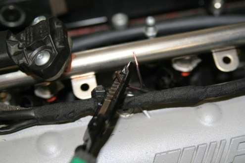 b. Replacing factory pigtail with supplied injector