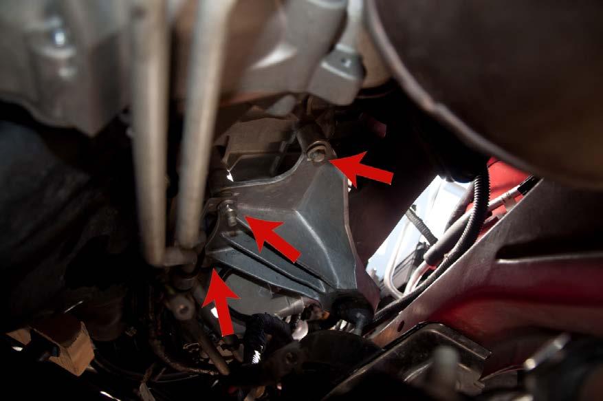 There are (4) bolts that secure the mount to the engine.
