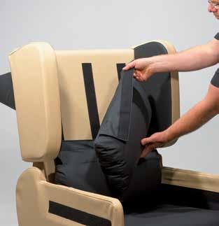 6 Seat width adjustment The seat width can be adjusted by removing and