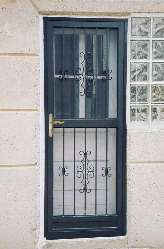 VALUE LINE SERIES ARCH TOP OPTIONS SafeGuard value line doors have the