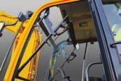 The R55-9A operator's cab is designed for a comfortable operating experience.
