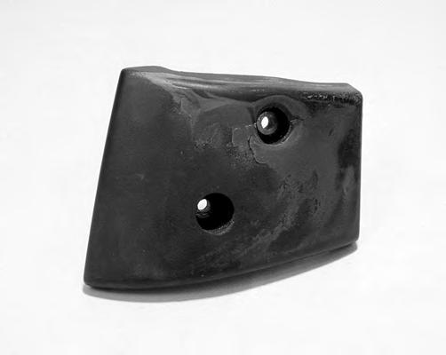Design and Function Miscellaneous Components Wear Block The upper corners of the cowl have a rubber wear block.