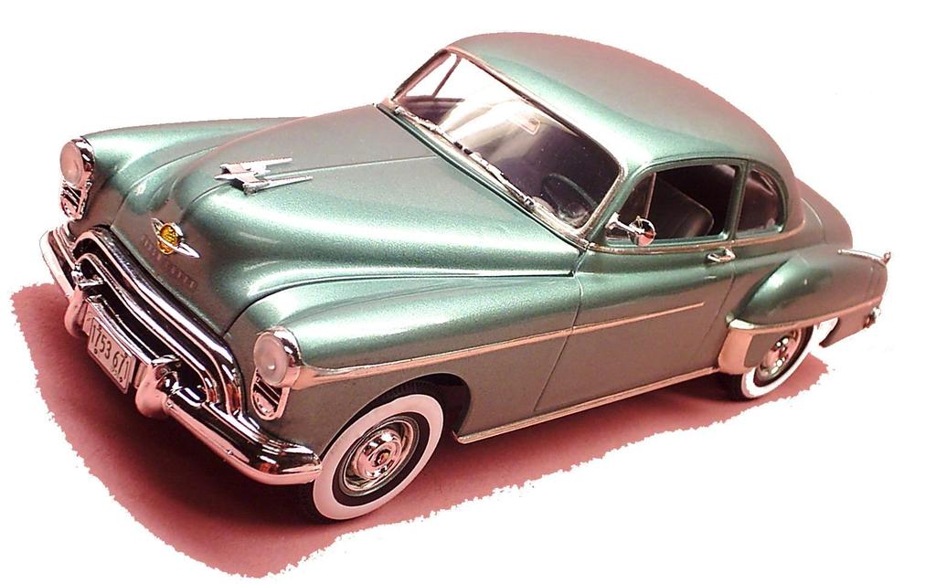 RoR Step-by-Step Review 20130210* 1950 Oldsmobile Club Coupe 2n1 1-25 65-4254 Kit Review The 1950 Oldsmobile 88 is widely considered to be the first factory hot rod produced.